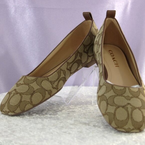 Coach Wendy Signature Ballet Flats Khaki Dark Saddle Size 7B New With Box - Picture 2 of 11